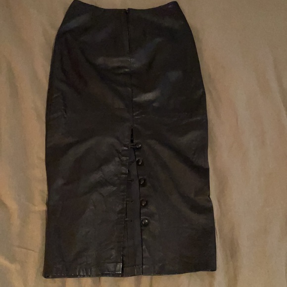 Vintage Black Leather Pencil Skirt - Picture 2 of 7
